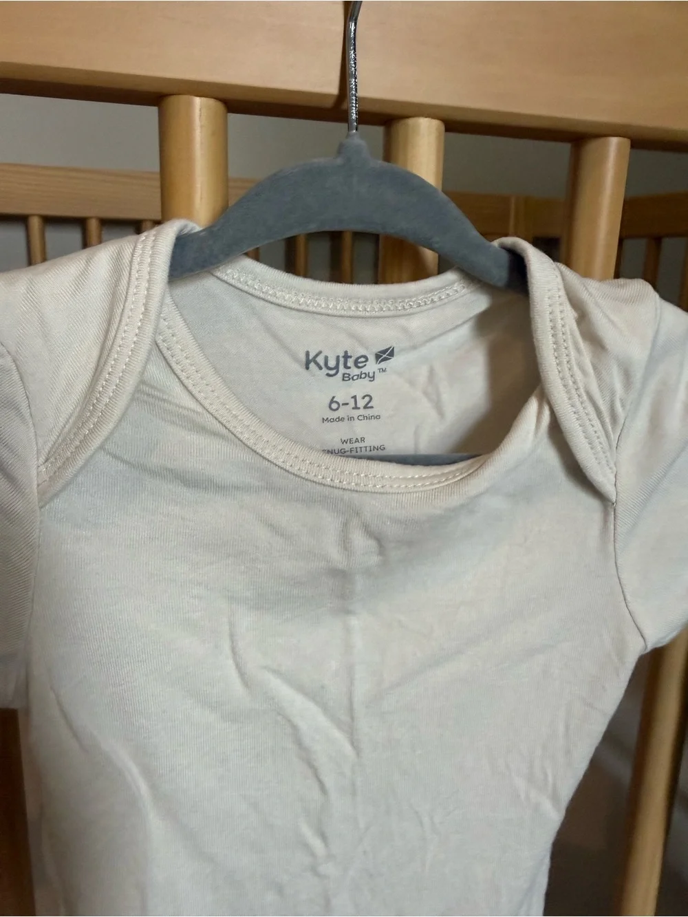 Kyte Baby 6-12M Short Sleeve Bodysuit Trio: Forest, Ecru, & Wasabi (EUC)
